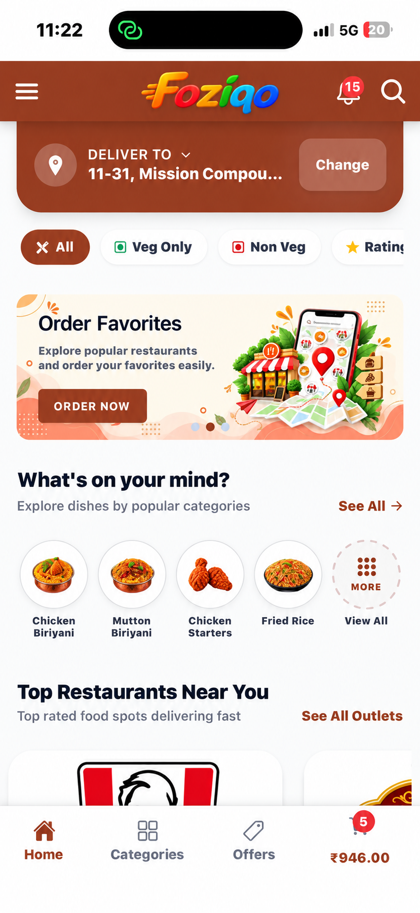 Foziqo mobile app home screen showing nearby restaurants, categories and live cart
